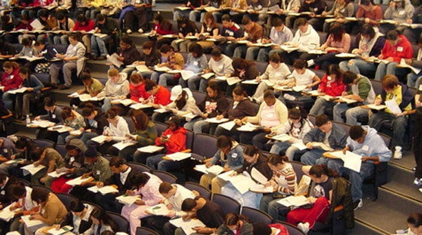 106 φοιτητές αντέγραψαν την ίδια εργασία στο Πανεπιστήμιο Πατρών- Τους καλύπτουν ΠΑΣΠ και ΔΑΠ